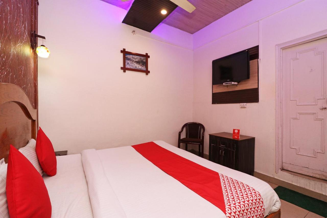 Oyo 80678 Shreenath Residency 뉴델리 외부 사진